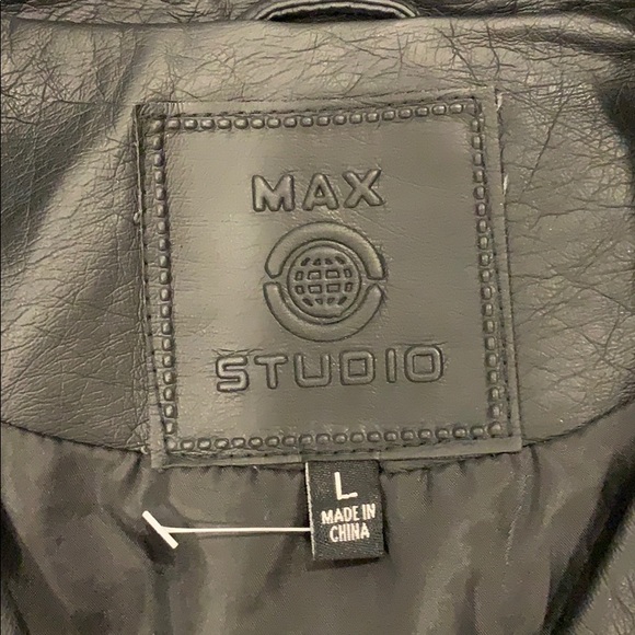 Faux leather vest - Picture 2 of 4